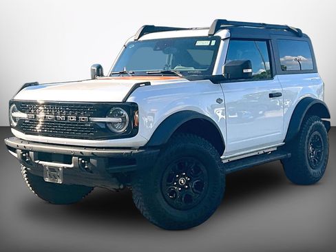 Used 2024 Ford Bronco Wildtrak AWD/4WD image 1