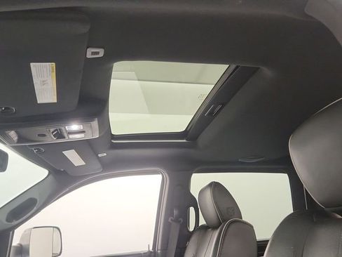 Used 2017 RAM 1500 Limited image 11