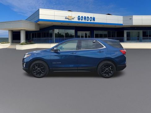 Used 2019 Chevrolet Equinox LT FWD image 2