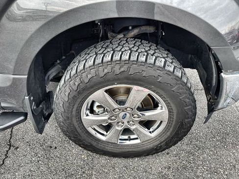 Used 2019 Ford F150 XLT w/ Equipment Group 302A Luxury image 10