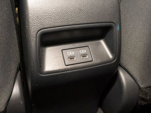 Used 2023 Toyota Corolla LE w/ LE Premium Package image 7