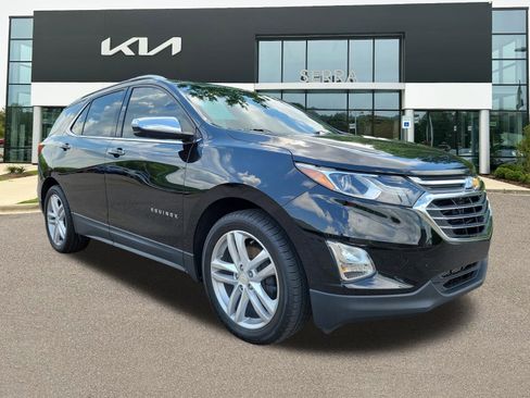 Used 2020 Chevrolet Equinox Premier FWD image 1