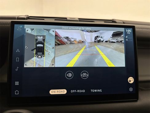 Used 2025 Land Rover Defender 110 S image 22