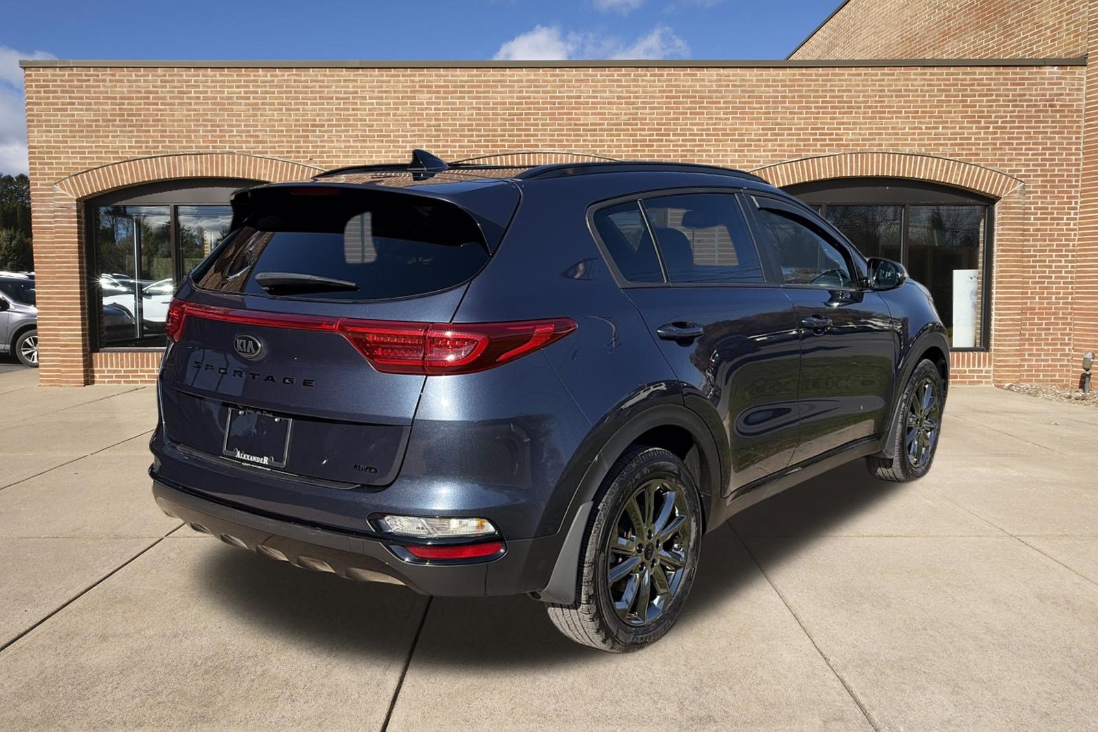 Used 2022 Kia Sportage Nightfall Edition w/ Nighfall AWD Premium Package image 3