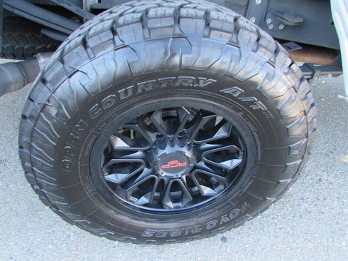 Used 2017 Ford F250 XL w/ STX Appearance Package AWD/4WD image 36