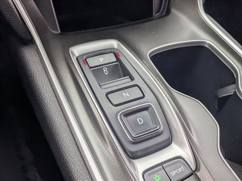 Used 2022 Honda Accord Sport image 11