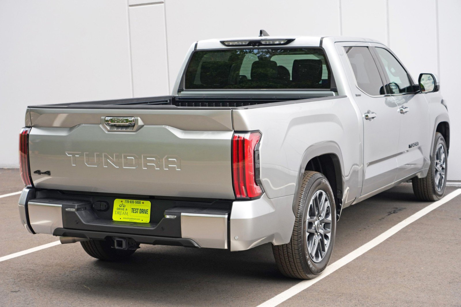 Used 2022 Toyota Tundra Limited AWD/4WD image 55