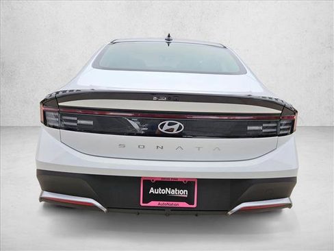 New 2026 Hyundai Sonata SE image 8