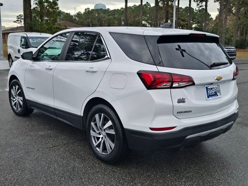 Certified 2022 Chevrolet Equinox LT image 3