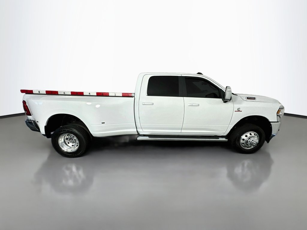 Used 2023 RAM 3500 Laramie AWD/4WD image 8