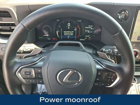 Used 2025 Lexus GX 550 w/ Accessory Package (CT) AWD/4WD image 4