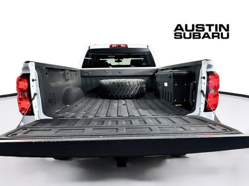 Used 2017 Chevrolet Silverado 1500 LT w/ All Star Edition AWD/4WD image 28