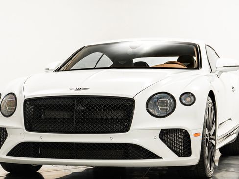 Used 2022 Bentley Continental GT Speed image 5