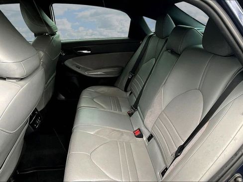Used 2019 Toyota Avalon Touring w/ Advanced Safety Package FWD image 17