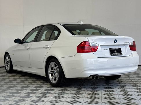 Used 2008 BMW 328i Sedan RWD image 3