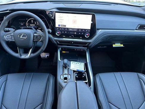 New 2026 Lexus TX 500h AWD image 11