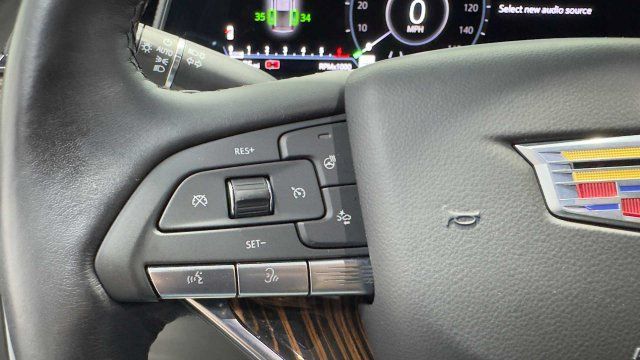 Used 2024 Cadillac Escalade Luxury RWD image 31