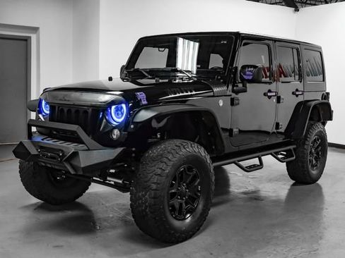 Used 2016 Jeep Wrangler Unlimited Sport image 6