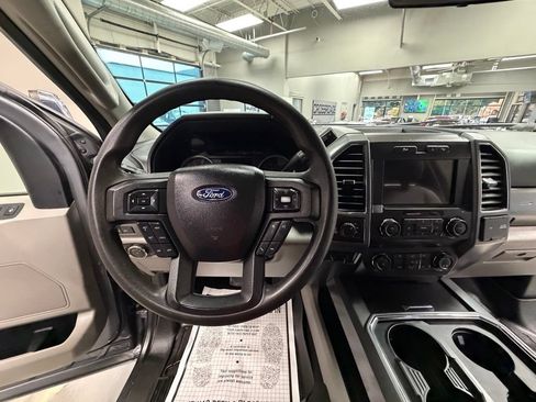 Used 2021 Ford F250 XLT w/ XLT Premium Package AWD/4WD image 9