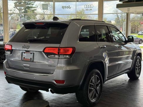 Used 2020 Jeep Grand Cherokee Limited image 9