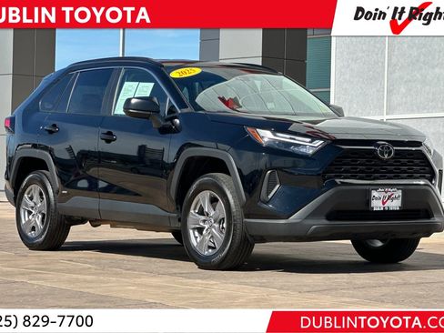 Certified 2025 Toyota RAV4 LE image 1