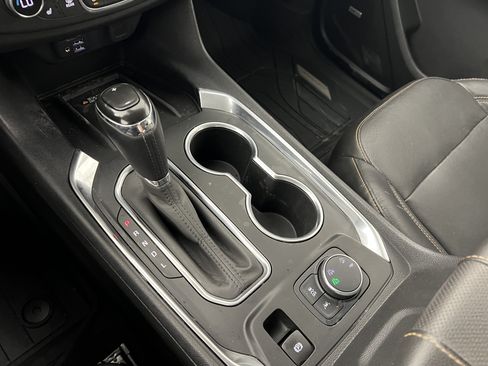 Used 2020 Chevrolet Traverse Premier w/ LPO, Floor Liner Package AWD/4WD image 33