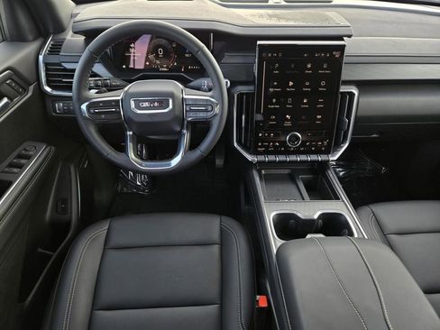 Used 2024 GMC Acadia Elevation w/ Black Edition image 22