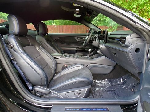 Used 2024 Ford Mustang Dark Horse RWD image 40