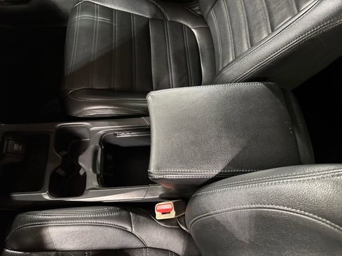 Used 2018 Honda CR-V EX image 21
