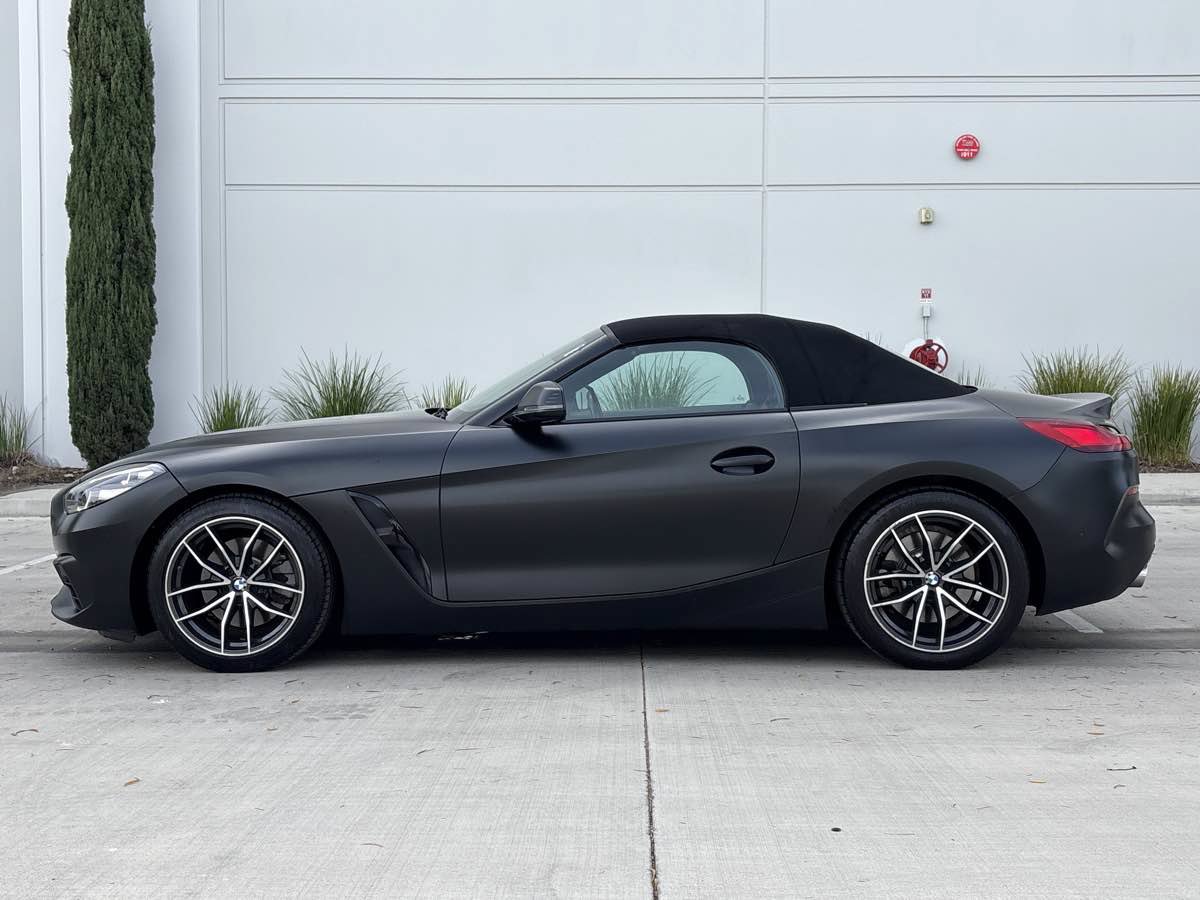 Used 2021 BMW Z4 sDrive30i w/ Convenience Package RWD image 6