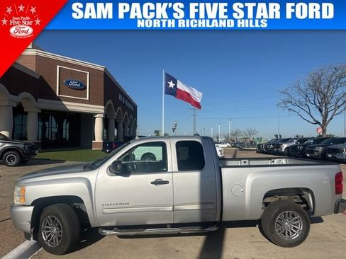 Used 2011 Chevrolet Silverado 1500 LS image 1