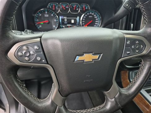 Used 2017 Chevrolet Silverado 1500 High Country image 28