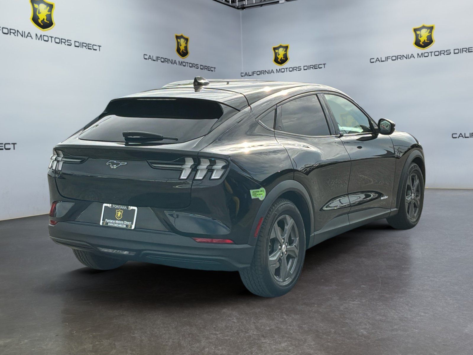 Used 2021 Ford Mustang Mach-E Select RWD image 5