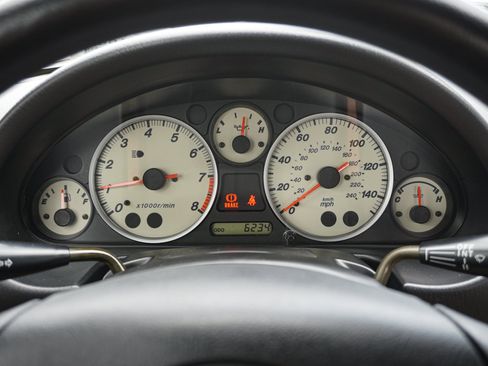 Used 2003 MAZDA MX-5 Miata LS RWD image 21