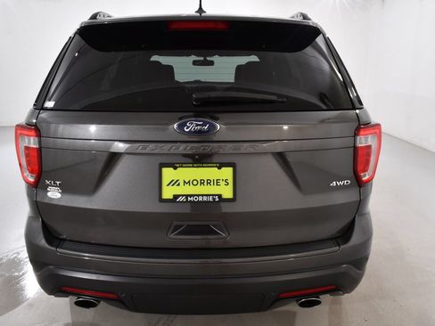 Used 2019 Ford Explorer XLT w/ Equipment Group 202A AWD/4WD image 13