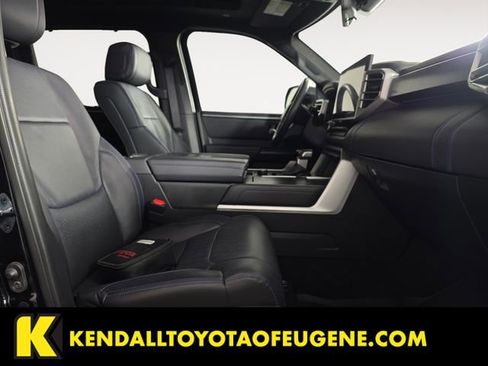Used 2024 Toyota Tundra Platinum AWD/4WD image 8