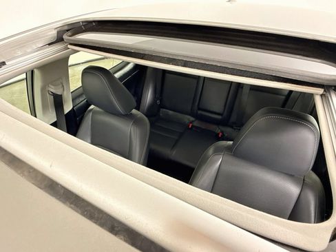 Used 2017 Lexus IS 300 AWD image 25