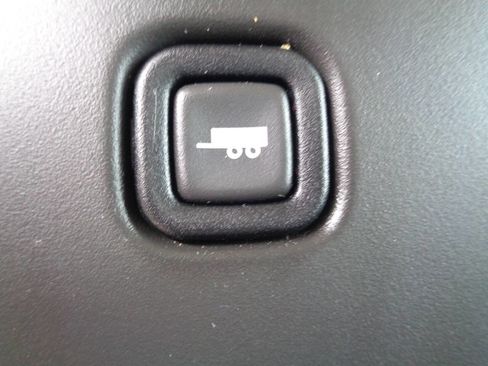 Used 2017 Chevrolet Express 2500 LS image 21