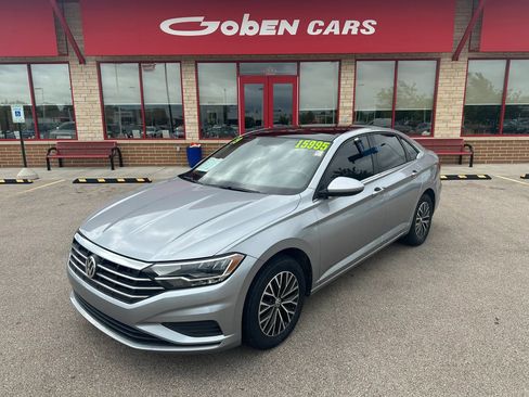 Used 2019 Volkswagen Jetta SE FWD image 1
