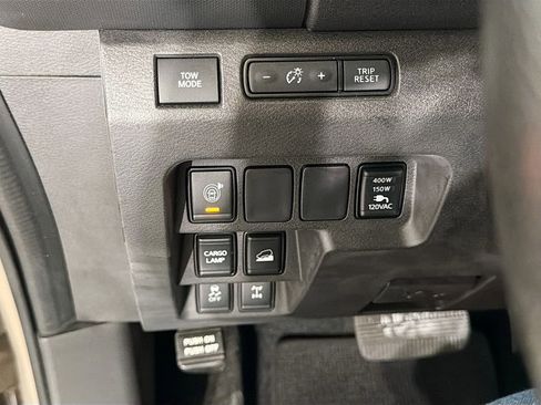 Used 2023 Nissan Frontier PRO-4X w/ Pro-4X Premium Package AWD/4WD image 10