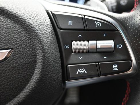 Used 2023 Genesis G70 2.0T w/ Sport Prestige Package image 32