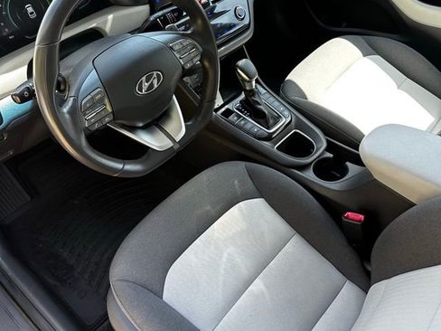 Used 2020 Hyundai Ioniq SEL FWD image 15
