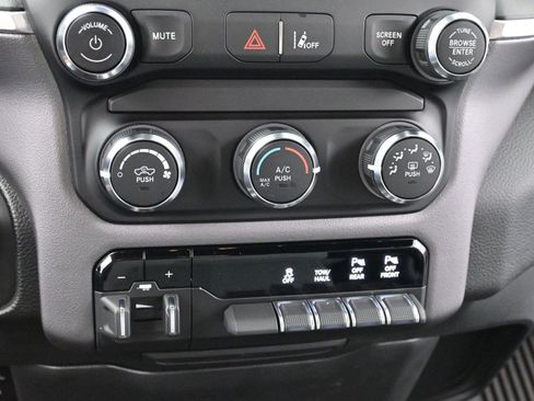 Used 2022 RAM 1500 Big Horn image 23