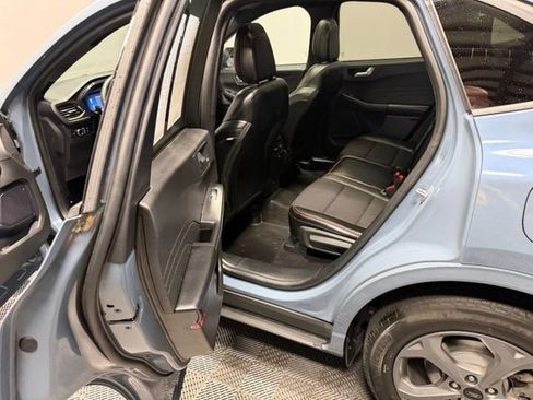 Used 2024 Ford Escape ST-Line w/ Tech Pack #1 AWD/4WD image 17
