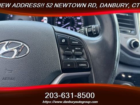 Used 2016 Hyundai Tucson Limited w/ Option Group 03 AWD/4WD image 18