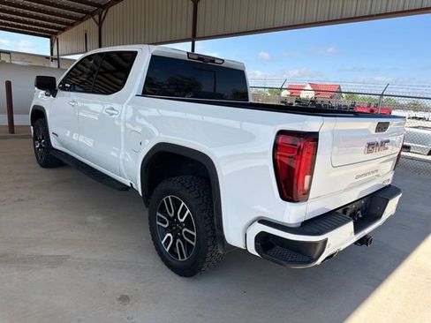 Used 2021 GMC Sierra 1500 AT4 w/ Technology Package AWD/4WD image 6