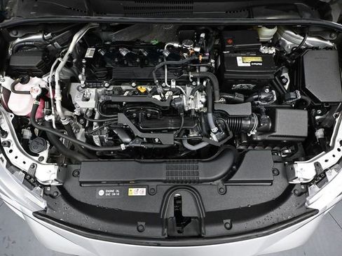 Used 2022 Toyota Corolla SE image 47