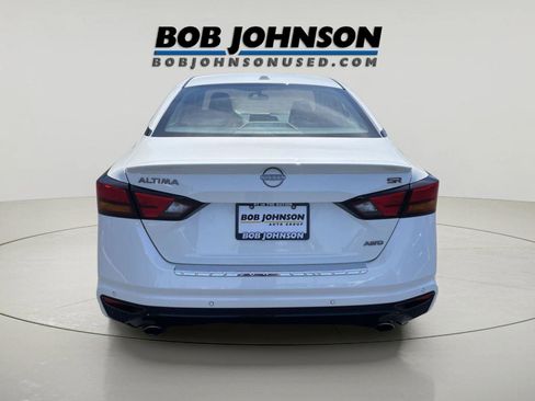 Used 2023 Nissan Altima 2.5 SR AWD/4WD image 4