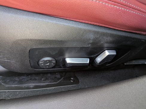 Used 2023 BMW 330i Sedan w/ Driving Assistance Package RWD image 19