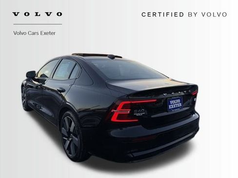 Certified 2024 Volvo S60 T8 Plus image 3